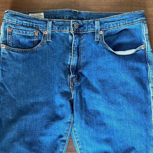 Levi’s Hi-Ball Roll Logo Stripe Jeans - Picture 4 of 9